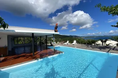 Villa Heron de standing avec piscine privative en bord de mer