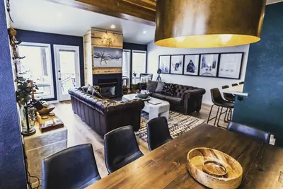 Image de The Lynx Retreat - Slopeside Ski In/Out Home Near Glacier National Park