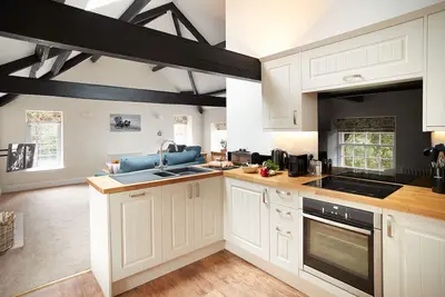Image de Clock Tower is a charming one bedroom apartment