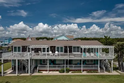 Image de \"Sand Dollar\" - Canal Condo, 2 Bedrooms / 1. 5 Bathrooms