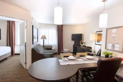 Image de Perfect for West Coast Travelers! Pets Allowed, Outdoor Patio w/ Bbq Grills