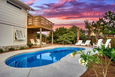 Image de Ocean View. 2nd Row. Pvt Heated Pool. Pvt Beach Access. Classic Topsail!