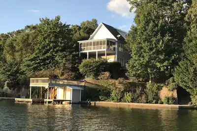 Image de Spacious Mountain Retreat with views of Cherokee Lake
