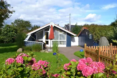 Image de Maison de vacances Brodersby pour 1 - 4 personnes avec 2 chambres à coucher - Maison de vacances