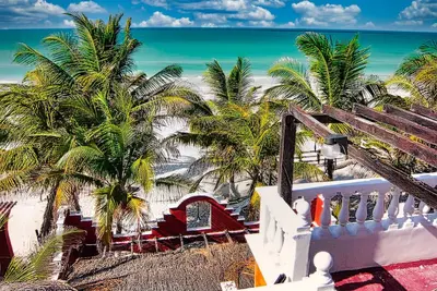 Image de Casa Maya Beach Lodge, Robinson Crusoe life on the beach