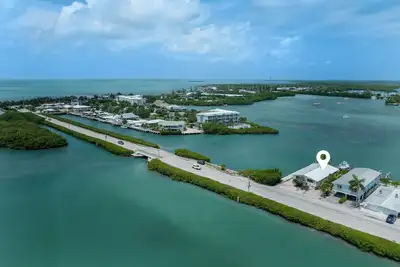 Image de Turquoise Lagoon Llc, wide open turquoise views of the lagoon