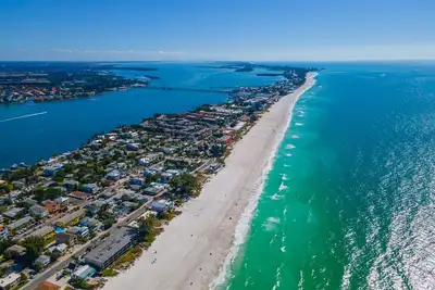 Image de Surfs Up - Top Unit - Brand New Golf Cart Included