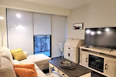 Image de Executively Appointed Condo, w\/resort amenities, Ind Gar, Pool, Gym+ Biz Lounge