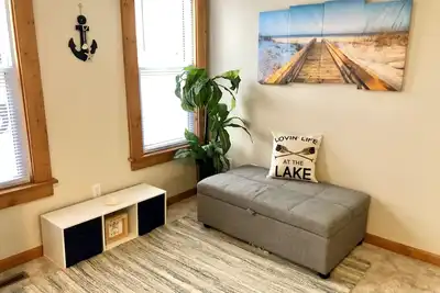 Image de South Wind, walk to the beach, zoo, & more!