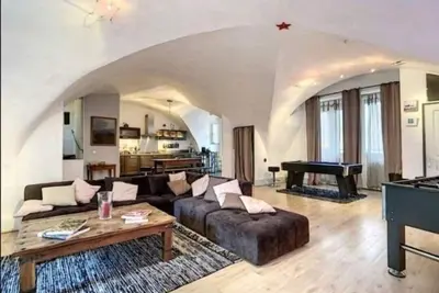 Image de Grande maison familiale (260m2) avec piscine