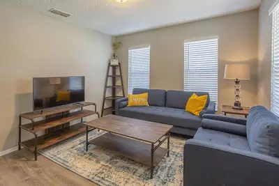 Image de Centro Ybor Duplex! Walk to 7th Ave! Unit E12th-B