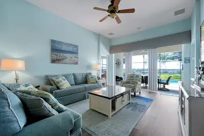 Image de Beautiful Sunset Villa by Disney w/many amenities!