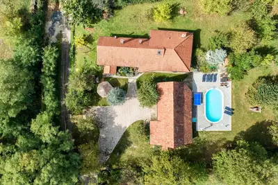 Image de Magnifique maison Ă Breznica avec sauna