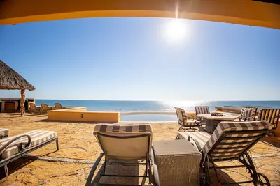 Casa del Mar 4 Bed 4. 5 Bath Beachfront House By Fmi Rentals