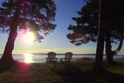 Image de Searenity Cottage Maine Oceanfront Secluded Waterfront Beach House Getaway
