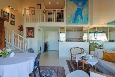Image de Magnifique appartement sur 2 étages pour 4 personnes au cœur de Saint-Raphaël.