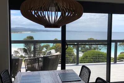 Image de Moonrise Binalong Bay Stunning views
