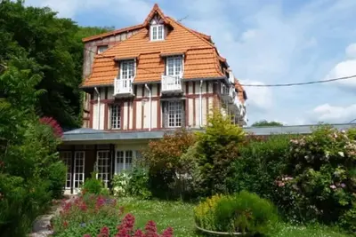 Image de Résidence anglo-normande à proximité de la plage