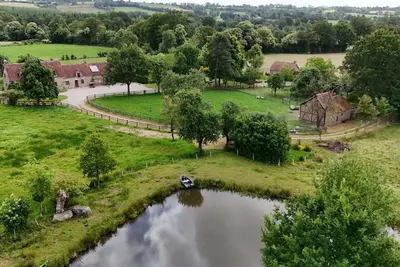 Image de Maison Authentique avec Jeu de Société, Terrasse et Jardin, Idéale pour Tribu