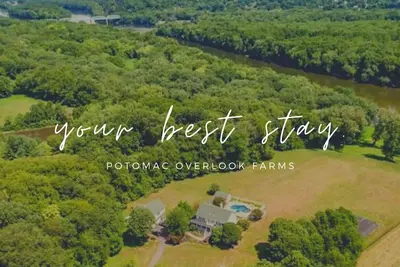 Image de Cozy Home on the Potomac River in Wine Country