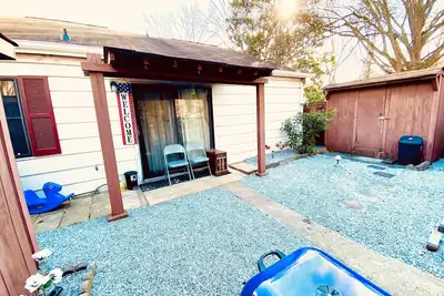 Image de [Traveler 🧰Convenient \/Awesome Loc\/Gated & Private\/Clean @S-Atl✈️