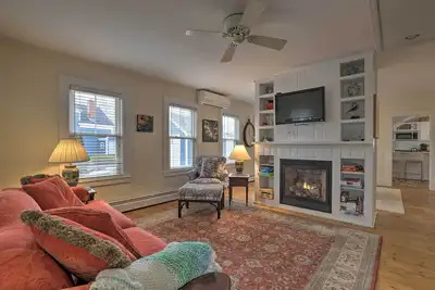 Image de Kennebunk Cottage w\/ Yard < 1 Mi to Beach!