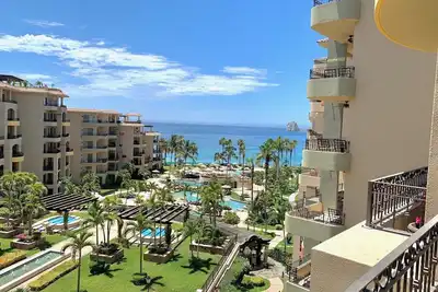 Image de Oceanfront Resort - Huge Balcony - Two Bedroom Condo