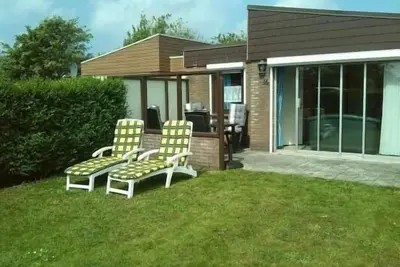 Image de Maison de vacances Callantsoog pour 1 - 5 personnes avec 3 chambres à coucher - Maison de vacances