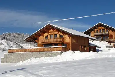 Image de Chalet de charme \" les Eterles\" 4 épis gite de france avec vue sur la vallée