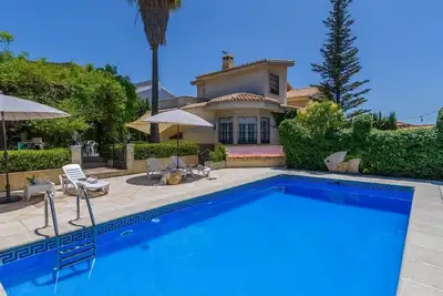Image de Villa del Mamut El Padul by Ruralidays