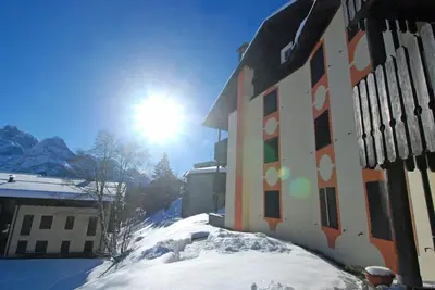 Image de Confortable appartement pour 5 personnes avec Wifi, Tv, balcon, animaux admis et parking