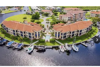 Image de Punta Gorda waterfront upscale condo