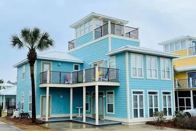 Image de Destined for Fun, House, Cabana, Pool + few steps to beach