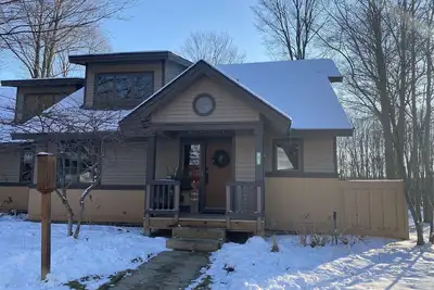 Image de 3000+ square foot townhome on The Betsie Valley 18th fairway