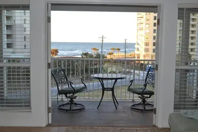 Image de Seas the View Grand Caribbean West, great location