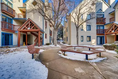 Image de Bc412434 - Two Bedroom located in Dtc Area