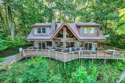 Image de Fontana View 2 - Open Floor-plan with Two Master Suites