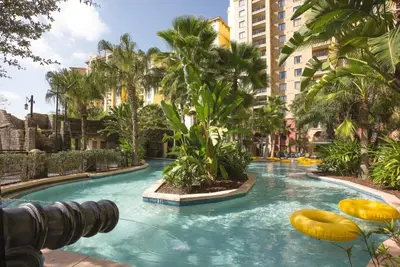 Image de 2 Bedroom Resort Condo in Disney w/ Pools, Water Slides & Lazy Rivers