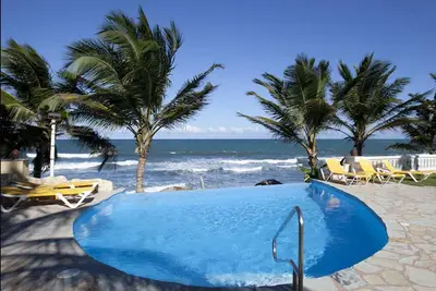 Image de Beachfront guesthouse with gourmet restaurant/bar