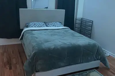 Image de Gorgeous 2 bedroom apartment in Brick house