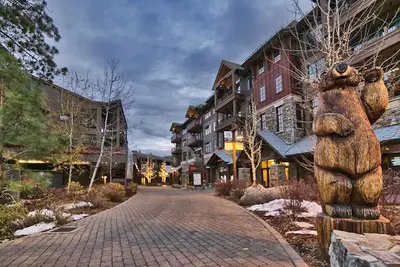 Image de Best Village Location! Northstar Village 1br Loft Condo-steps To Everything.