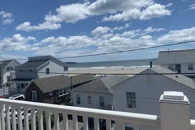 Image de Family Friendly 2 Bedroom 1 Bath Oceanview Condo 189 East Grand Ave Unit 306