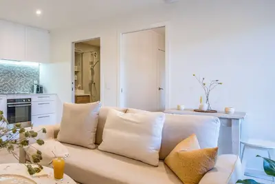 Image de Beachside Apartment at Palm | Coast & Country | Winter Deal - Stay 3, Pay for 2