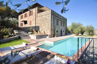 Image de Chianti Tuscany: a villa with a view