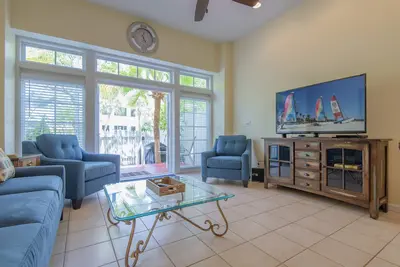 Image de Craig & Cindy Truman Annex Foundry Townhouse 2 bedrooms 2. 5 baths