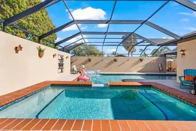 Image de Siesta Sands Hideaway - 1 Mile to Siesta Beach!