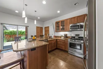 57 Robber`s Roost #2 - Frontier (Ada accessible! )