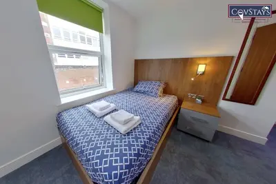 Image de Victoria House - Standard Studio by CovStays