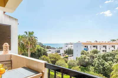 Image de #006 Foxy D by Home Holidays