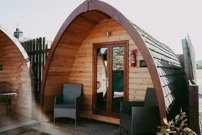 Image de Cabine-Douche-Vue sur la campagne-Twin Glamping Pod